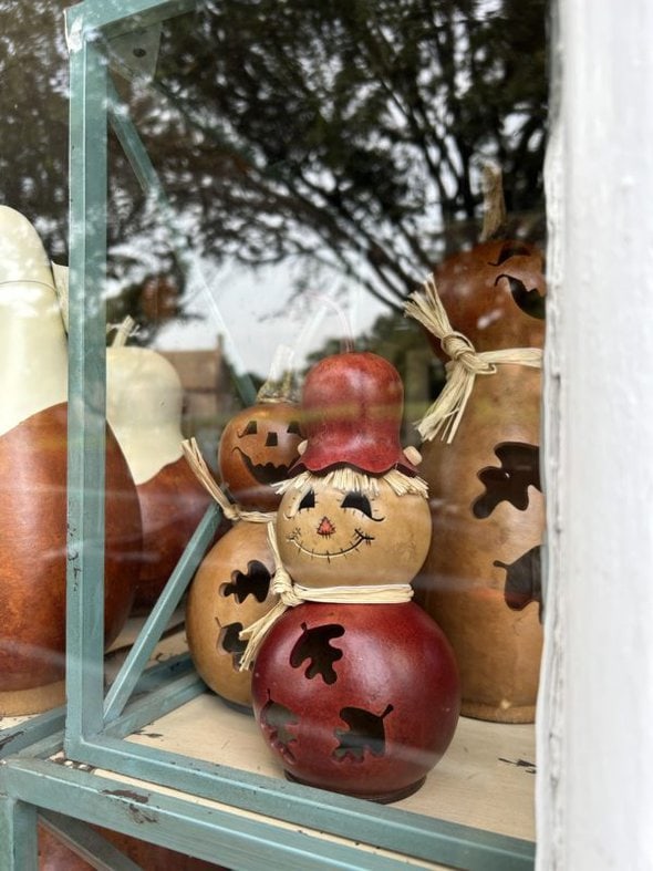 fall window display.