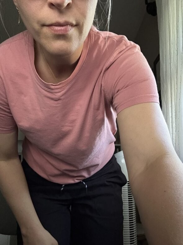 Kristen in pink shirt.