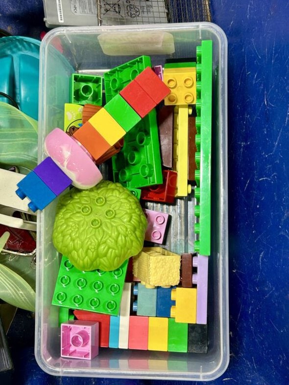 duplos in bin.