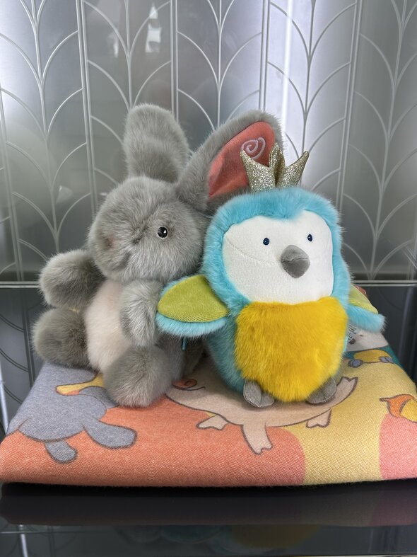 Tiffanys stuffed animals.