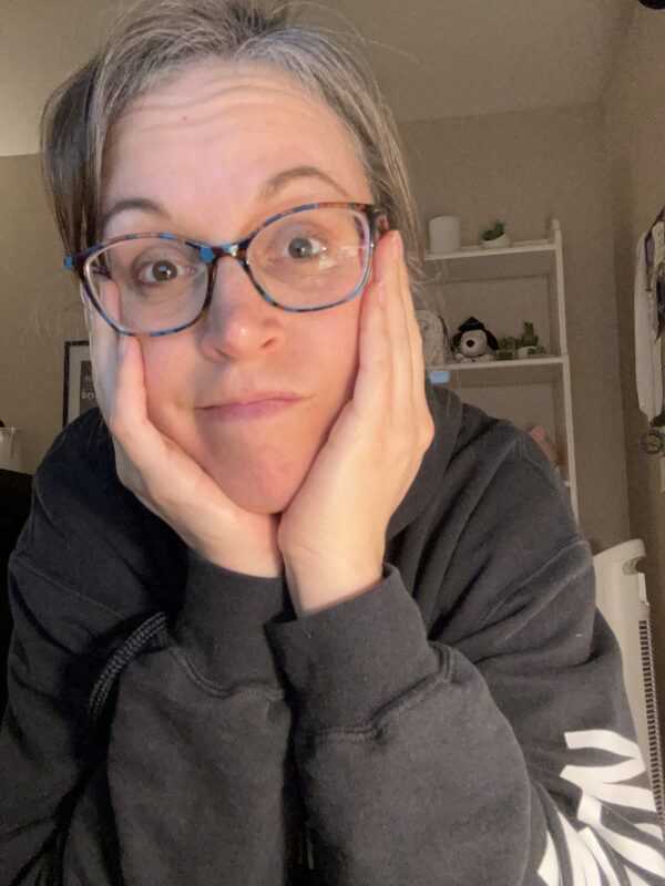 Kristen looking tired.