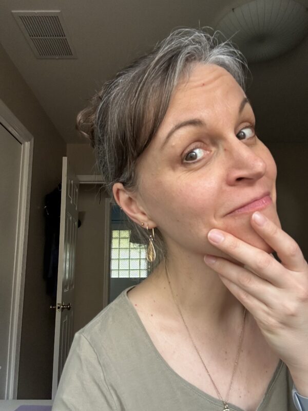 Kristen in green shirt.