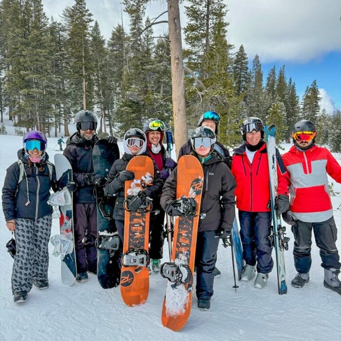 skiing family.
