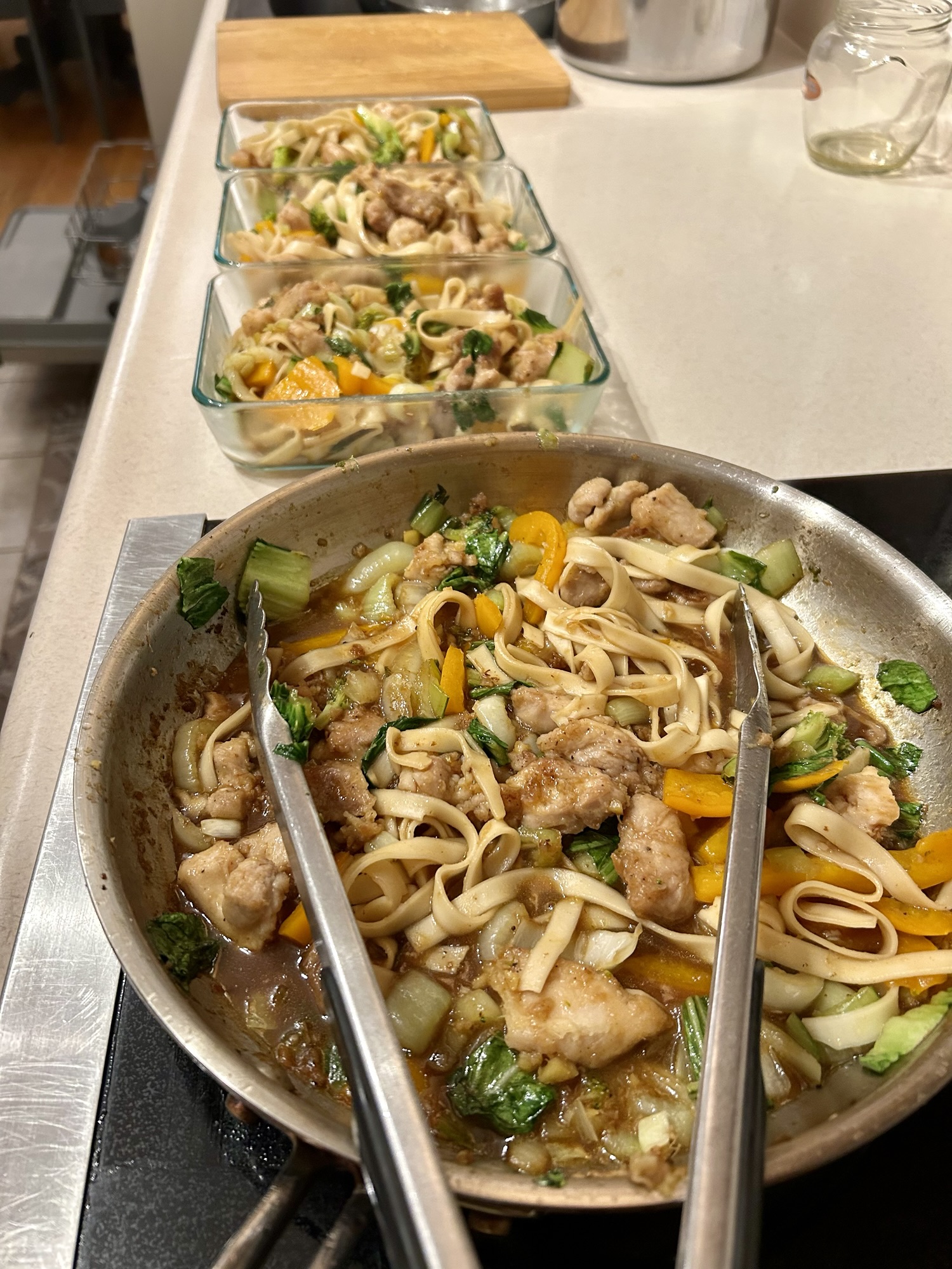 chicken lo mein.
