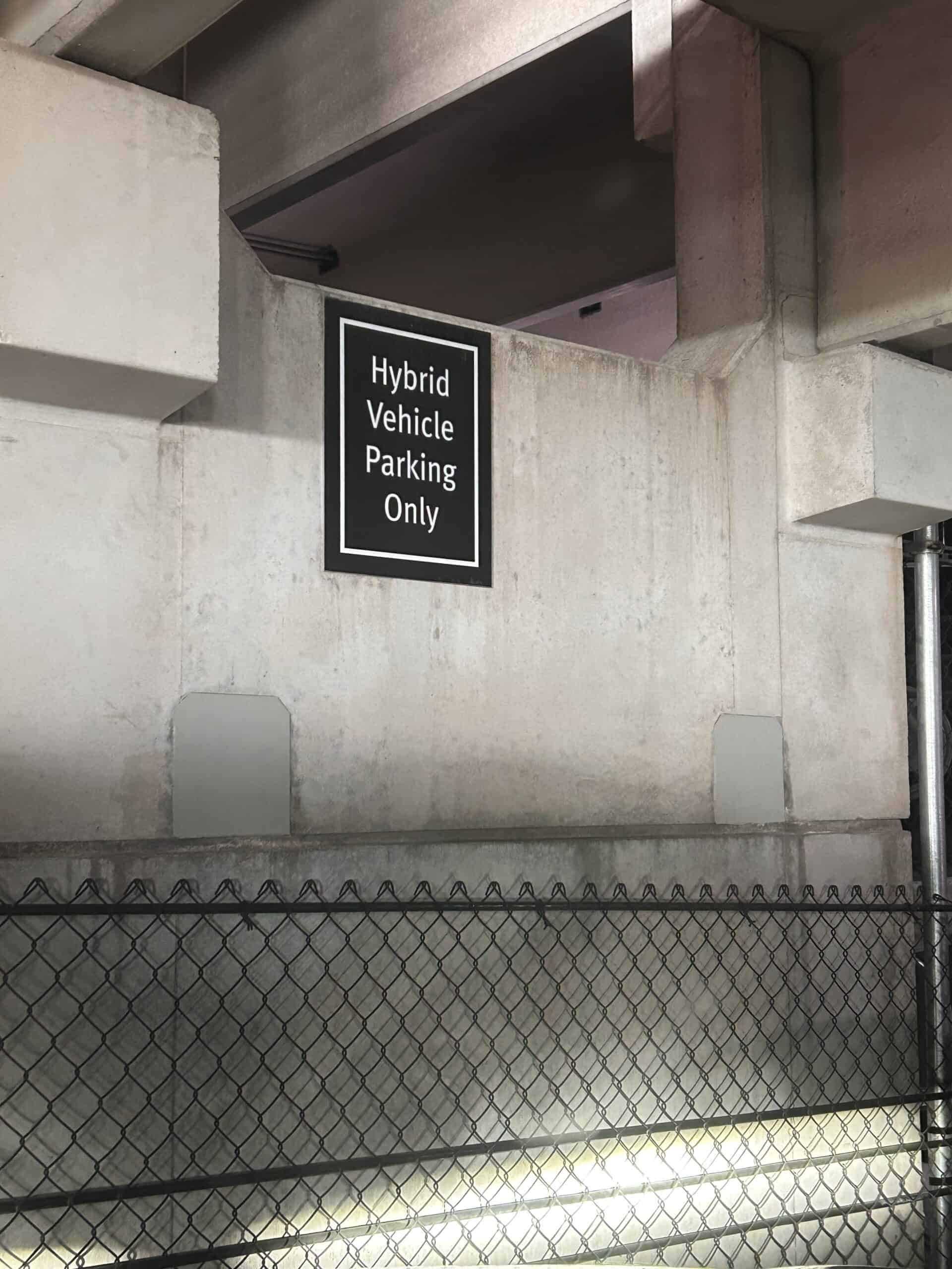 hybrid parking sign.