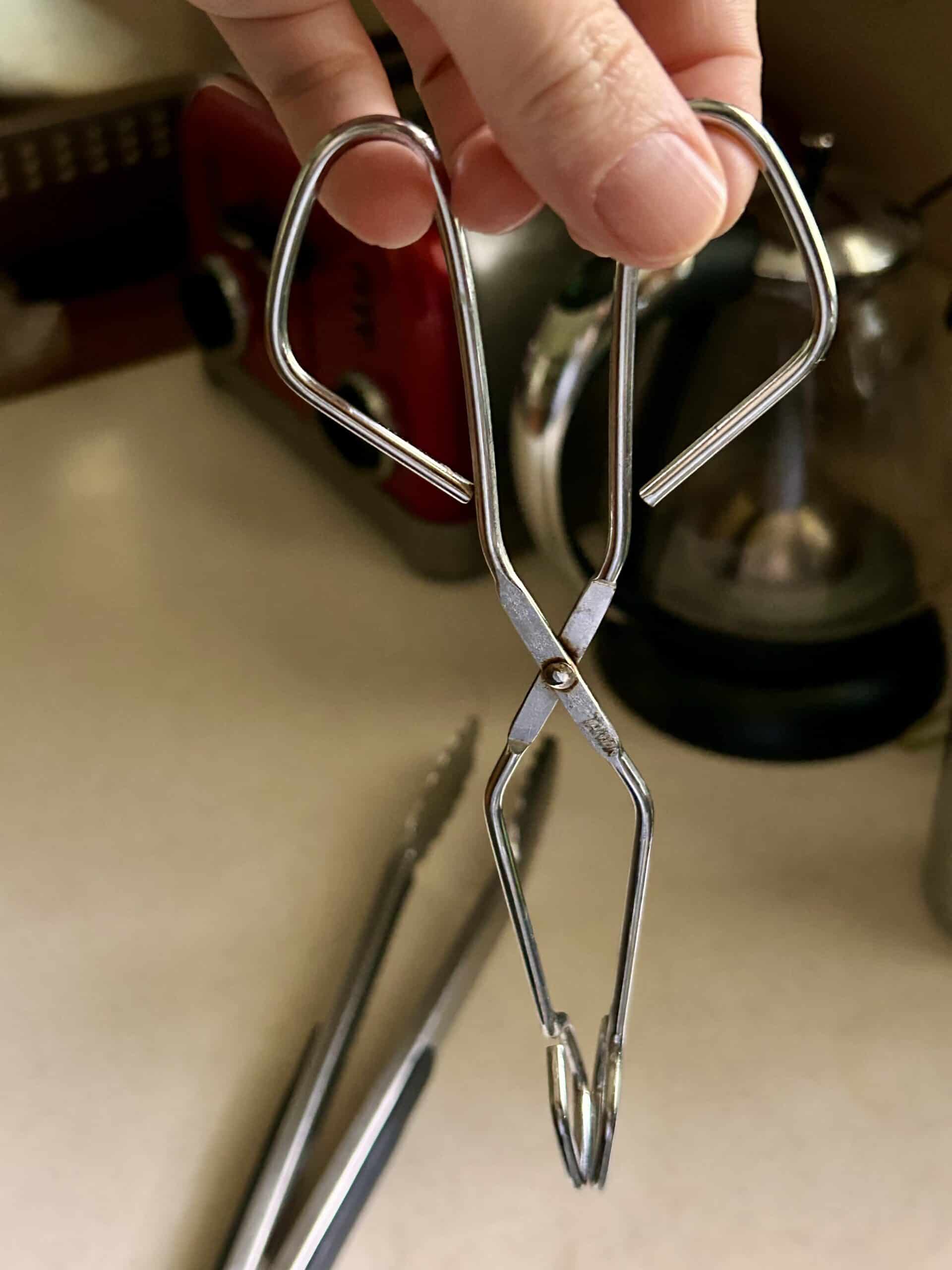 flimsy tongs.